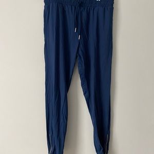 Zyia running joggers navy size medium